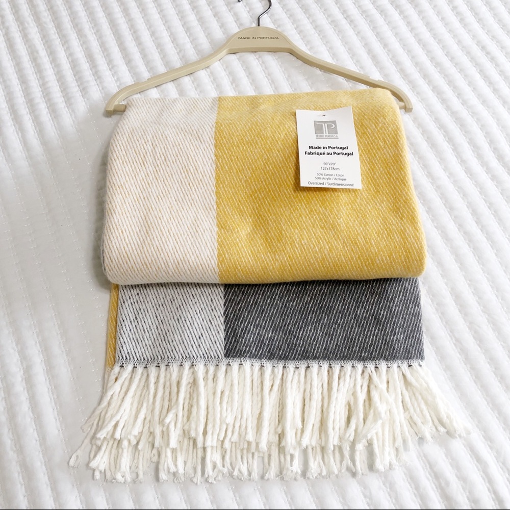 Texteis Penedo Fine Linen Bohemian Throw Blanket - Picture 4 of 8
